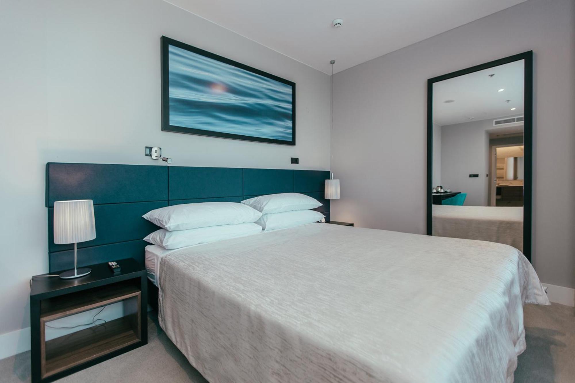 มาร์วี โฮเต็ล แอนด์ เฮลท์ Hotel สปลิท ภายนอก รูปภาพ